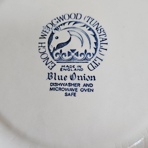 two blue onion dishes need extra I only have two - Picture 4 of 4